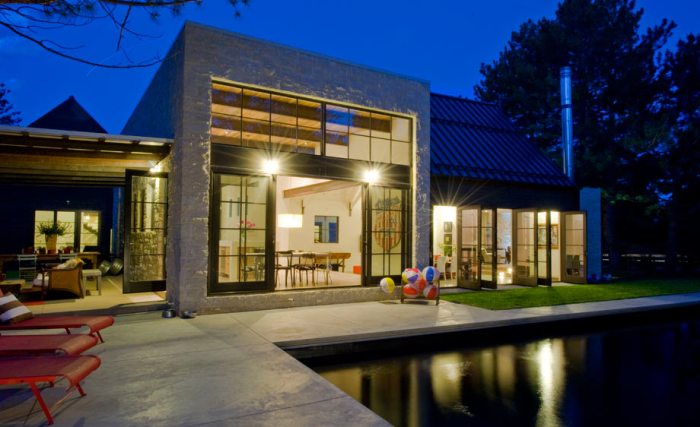 A Hybrid of Modern and Traditional Architecture - Design Milk A Hybrid of Modern and Traditional Architecture - Design Milk